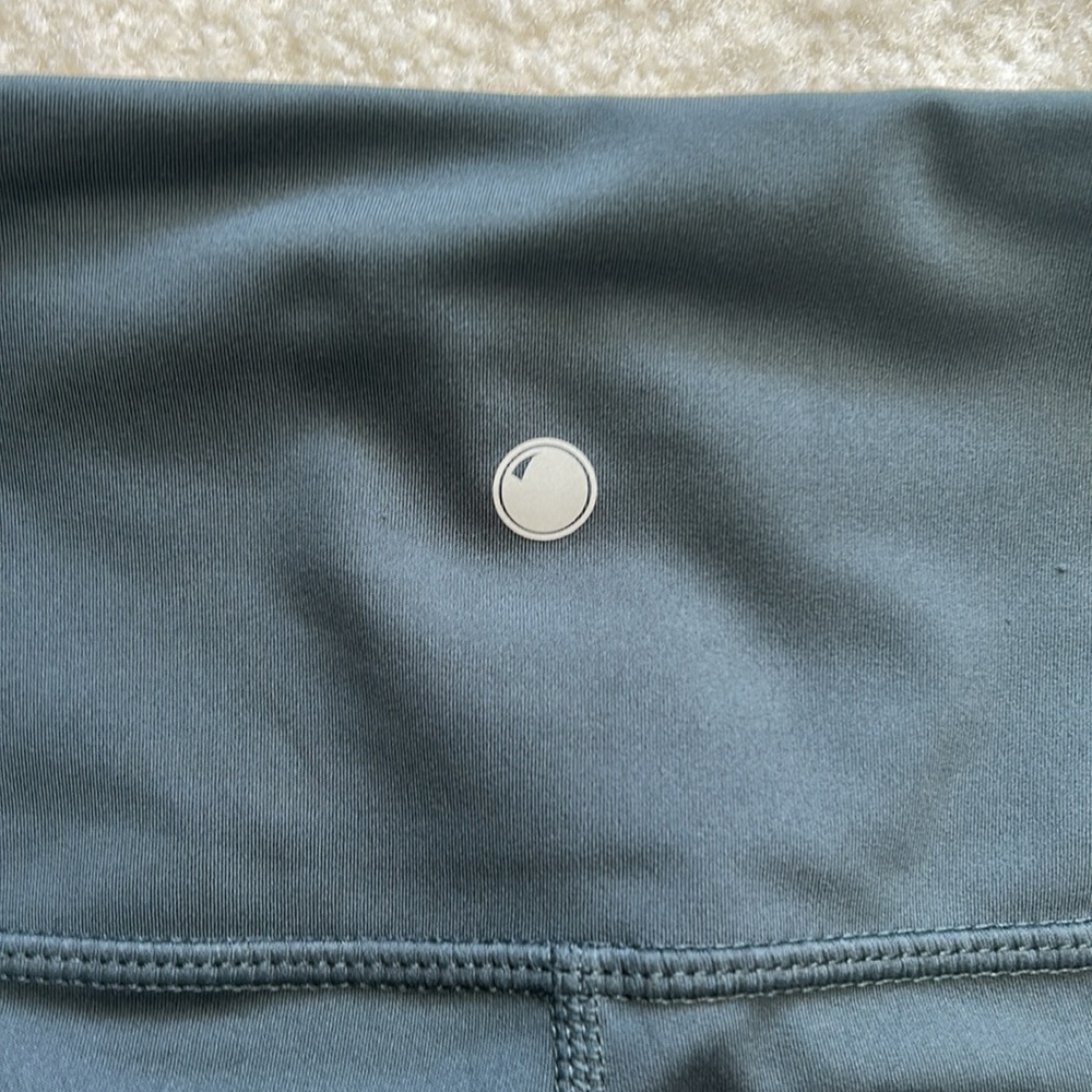 Yogalicious Lux Green Bike Shorts - Picture 4 of 5